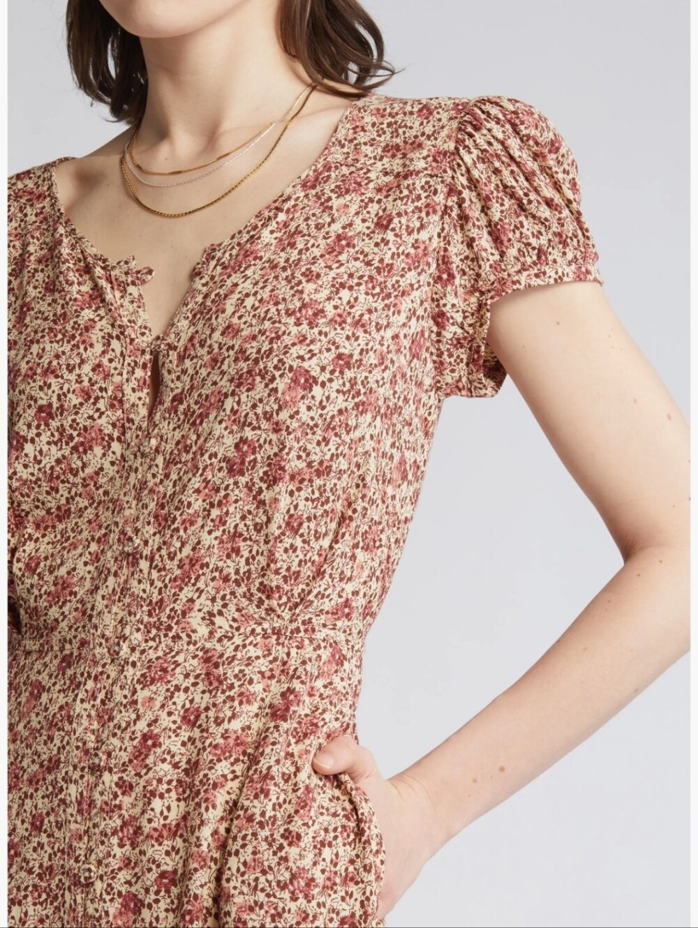 Treasure & Bond Woven Ditsy Floral Maxi Dress in Cream and Red Cottagecore - Picture 3 of 14